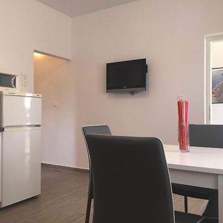 Apartments Valentino Supetarska Draga Extérieur photo
