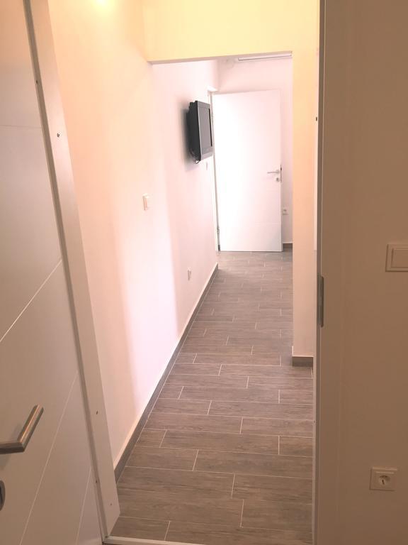 Apartments Valentino Supetarska Draga Extérieur photo